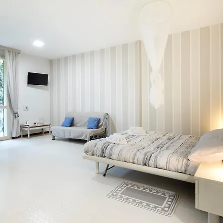 Apartment Living - Loft Vista Mare